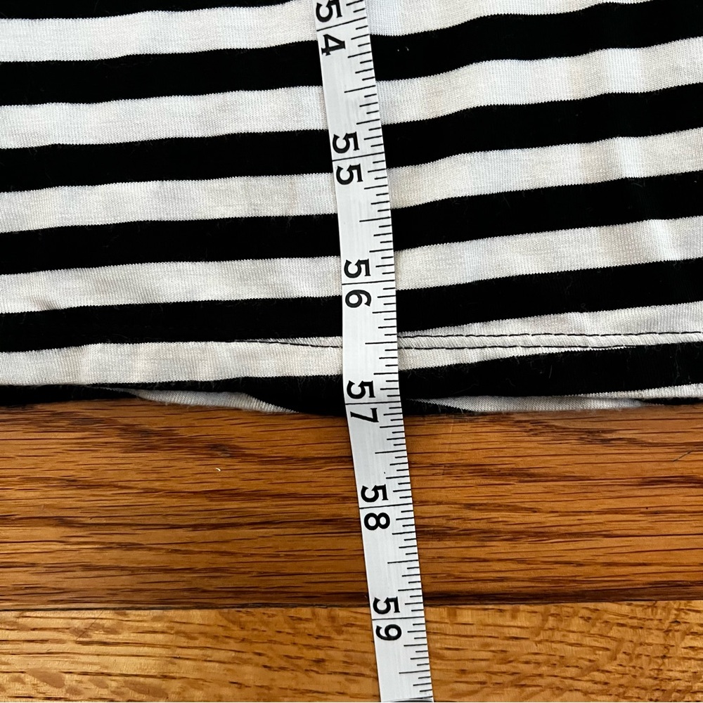Ann Taylor Black White Striped Maxi Dress Racerback Medium Chic Vacation Resort - Picture 10 of 10